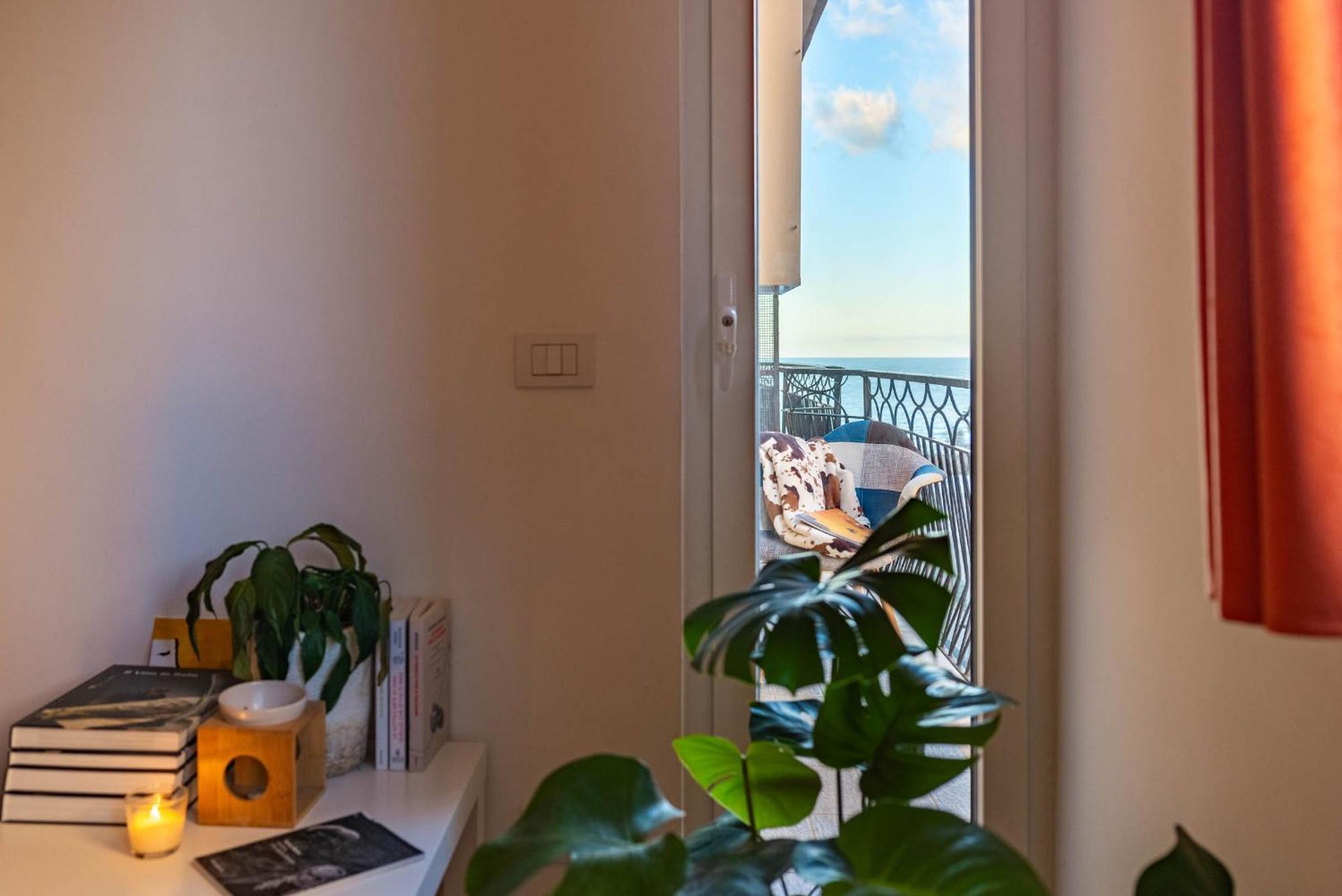 Casa Dei Visionari - Mare Lejlighed Bari Eksteriør billede