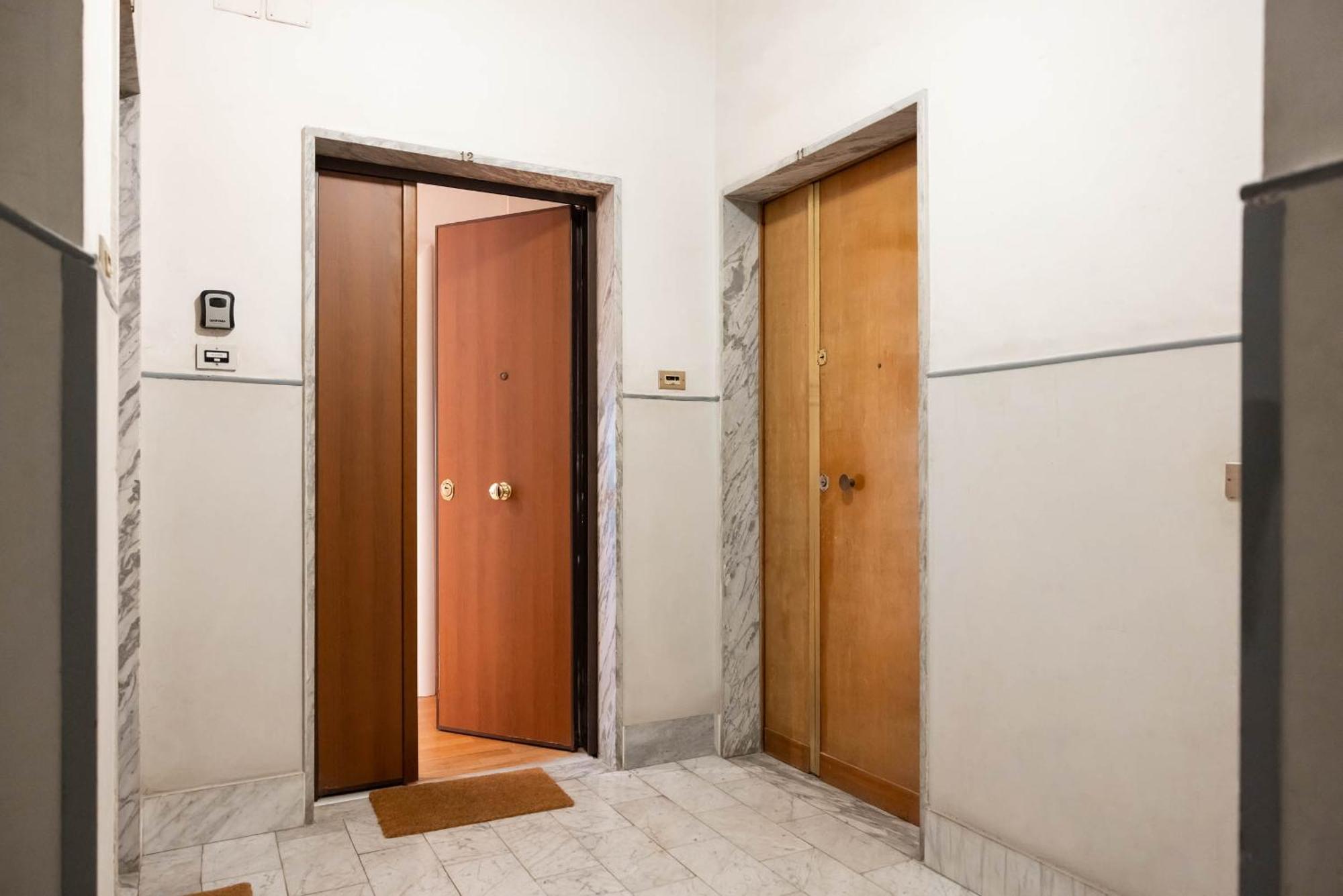 Casa Dei Visionari - Mare Lejlighed Bari Eksteriør billede